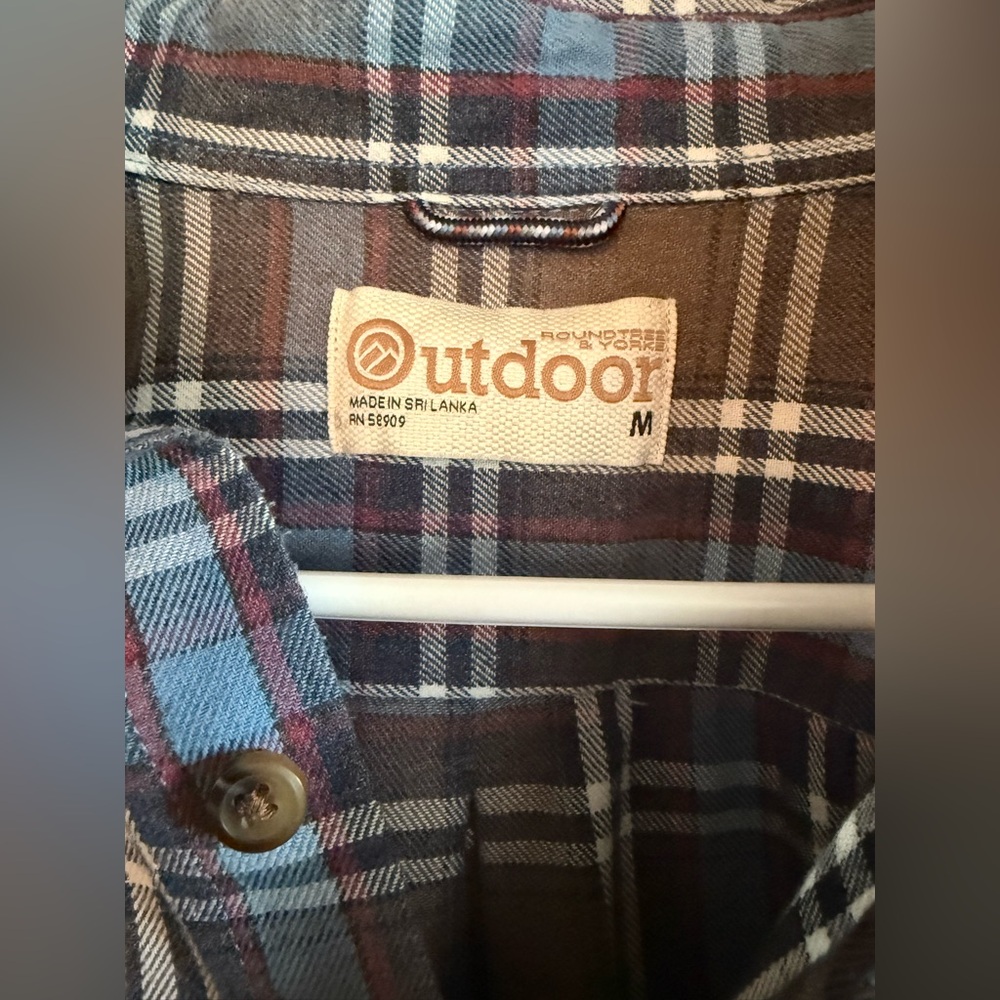 Roundtree & Yorke Outdoor Blue/Brown Plaid Men’s Button Down Flannel M - Picture 2 of 6